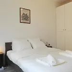 וילה Bay Golf House