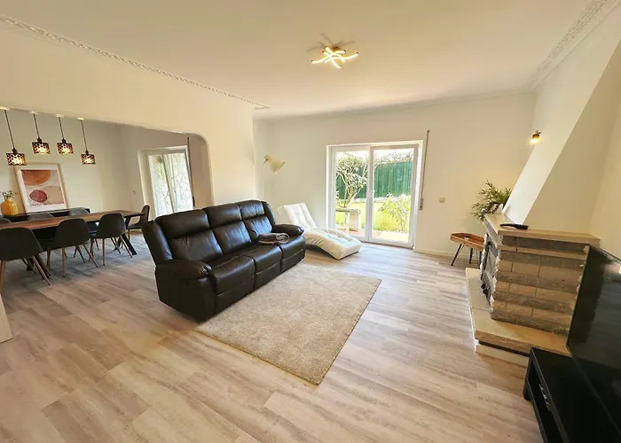 Bay Golf House