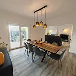 Bay Golf House